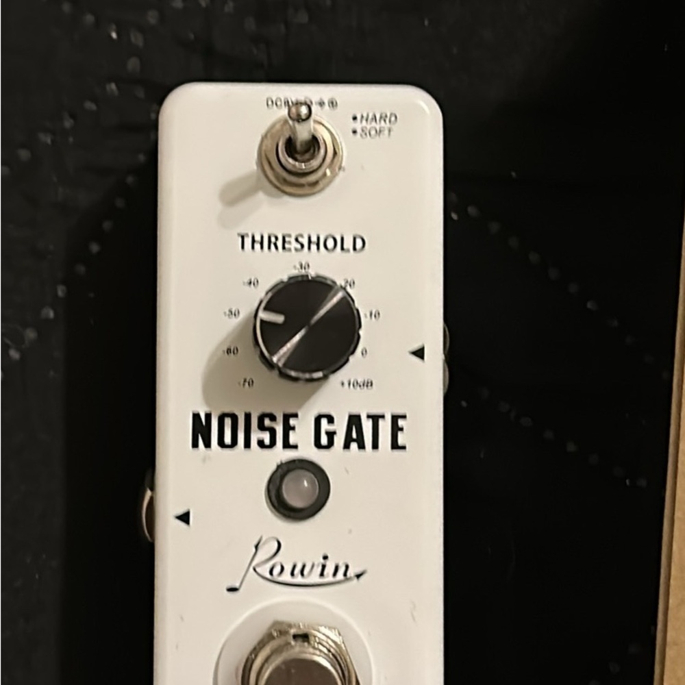 Rowin Noise Gate Pedal - White